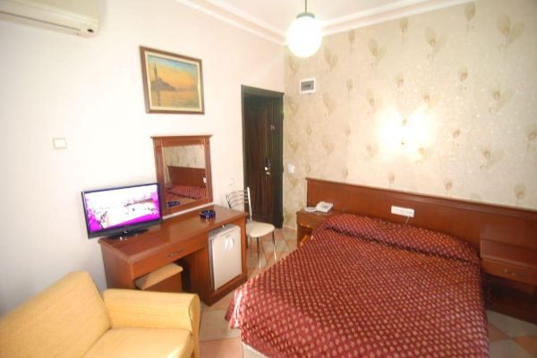 Temiz Otel (Alanya)